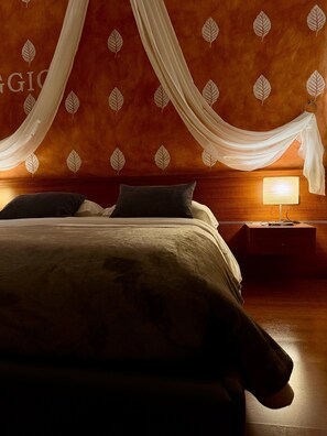 Standardzimmer | Hochwertige Bettwaren, Daunenbettdecken