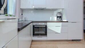 Family Apartment (A1) | Cocina privada
