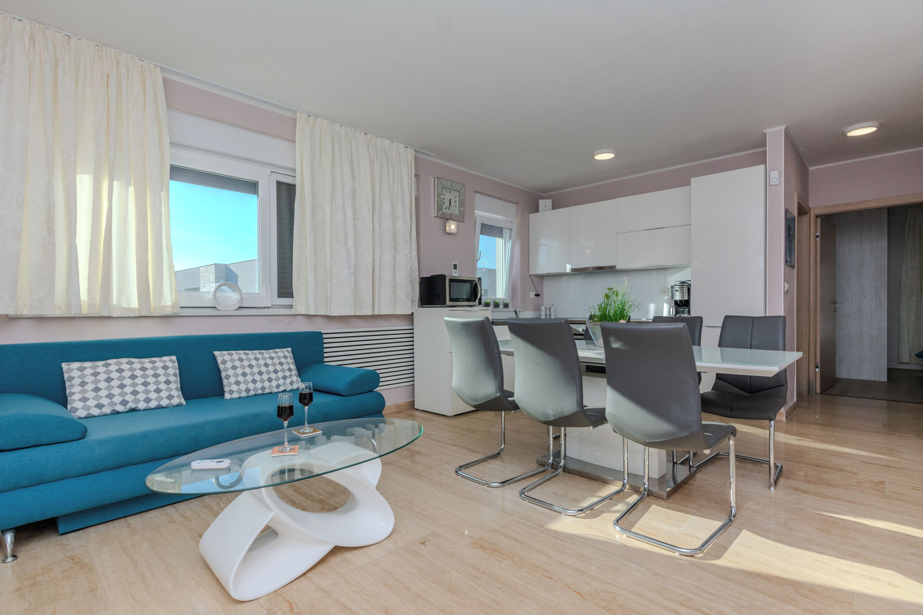 Televisión de pantalla plana