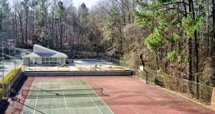 MODERN & SPACIOUS ★ 2 KING BEDS ★ FAMILY FRIENDLY