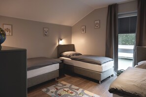 9 bedrooms, free WiFi - Traumferienvilla am Müritz Nationalpark, Sauna (Rechlin)