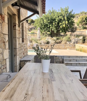 Villa Sénior, piscine privée | 2 chambres, fer et planche à repasser