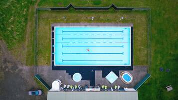 Utomhuspool