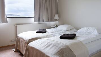 Family Quadruple Room | Soundproofing, free WiFi, bed sheets