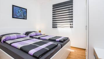 1 soverom, reiseseng for barn, wi-fi (inkludert) og sengetøy