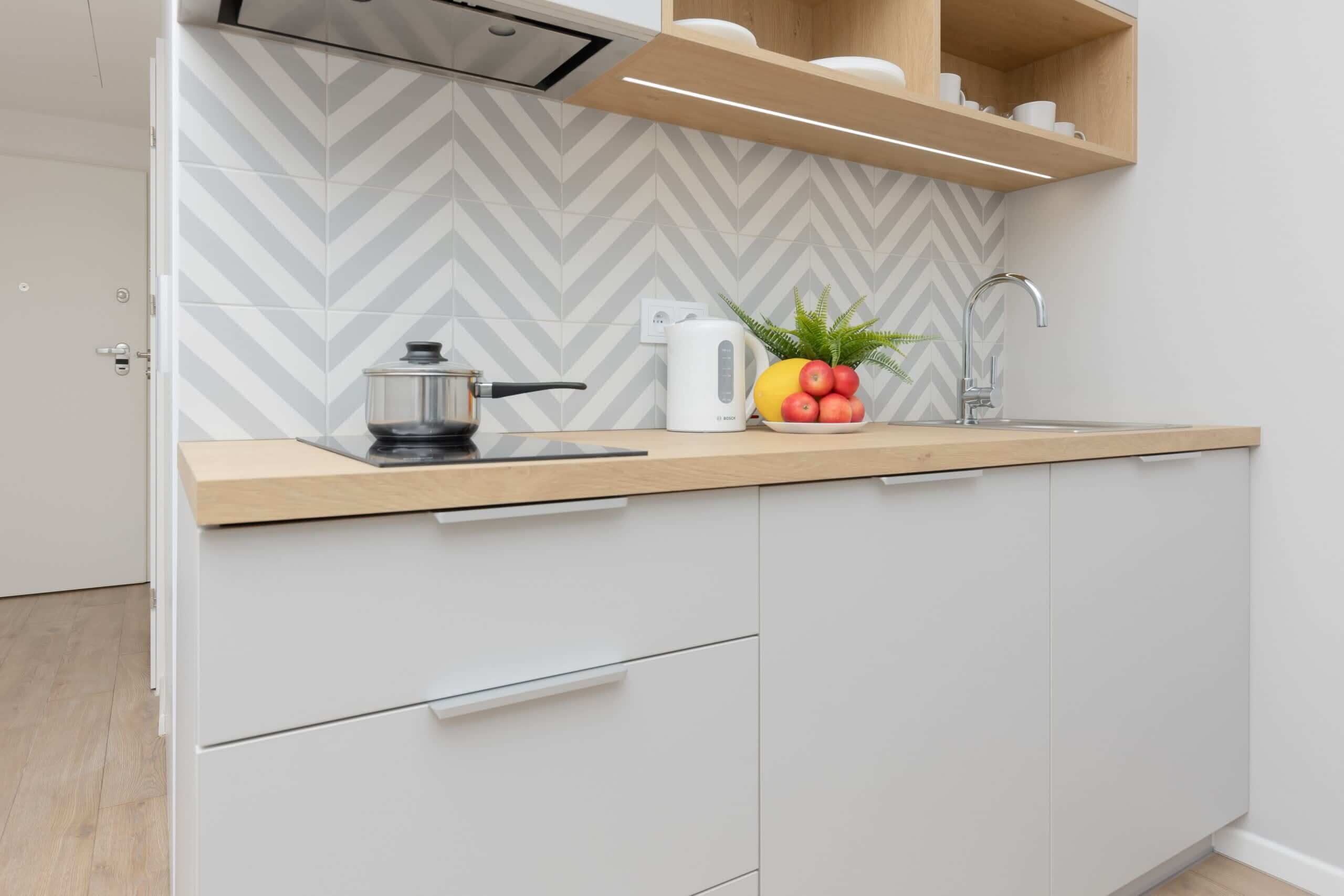 Réfrigérateur, plaque de cuisson