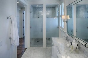 Bathtub, hair dryer, towels
