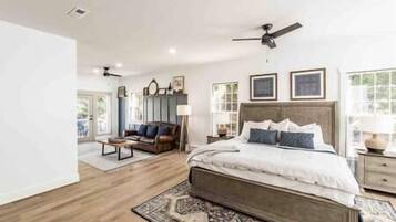 4 makuuhuonetta, Wi-Fi, vuodevaatteet