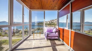 3 bedrooms