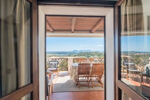 Standard House, Multiple Bedrooms, 2 Bathrooms (La Casa Di Farina With Pool) | Dining - La Casa Di Farina (Arzachena)