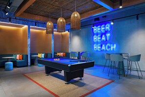 2 outdoor pools - Aloft by Marriott Playa del Carmen (Playa del Carmen)