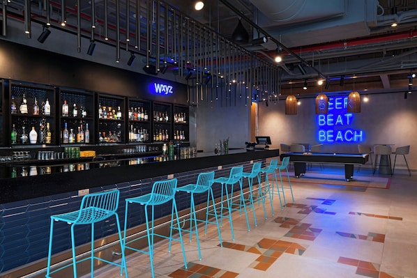 2 bars i un bar al terrat