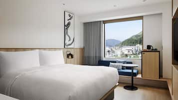 Standard Room, 1 King Bed | Down comforters, in-room safe, blackout drapes, free WiFi