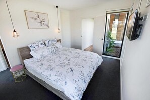 4 Schlafzimmer, Bügeleisen/Bügelbrett, kostenloses WLAN, Bettwäsche