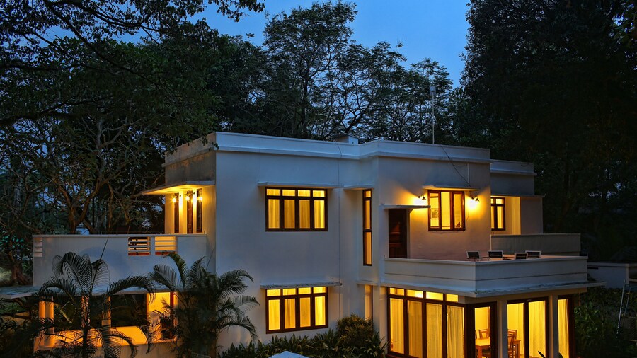 Beach Gate Bungalows CGH Earth