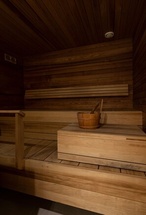 Sauna - 2ndhomes Unique 2-Story Home with Spa (Helsinki)
