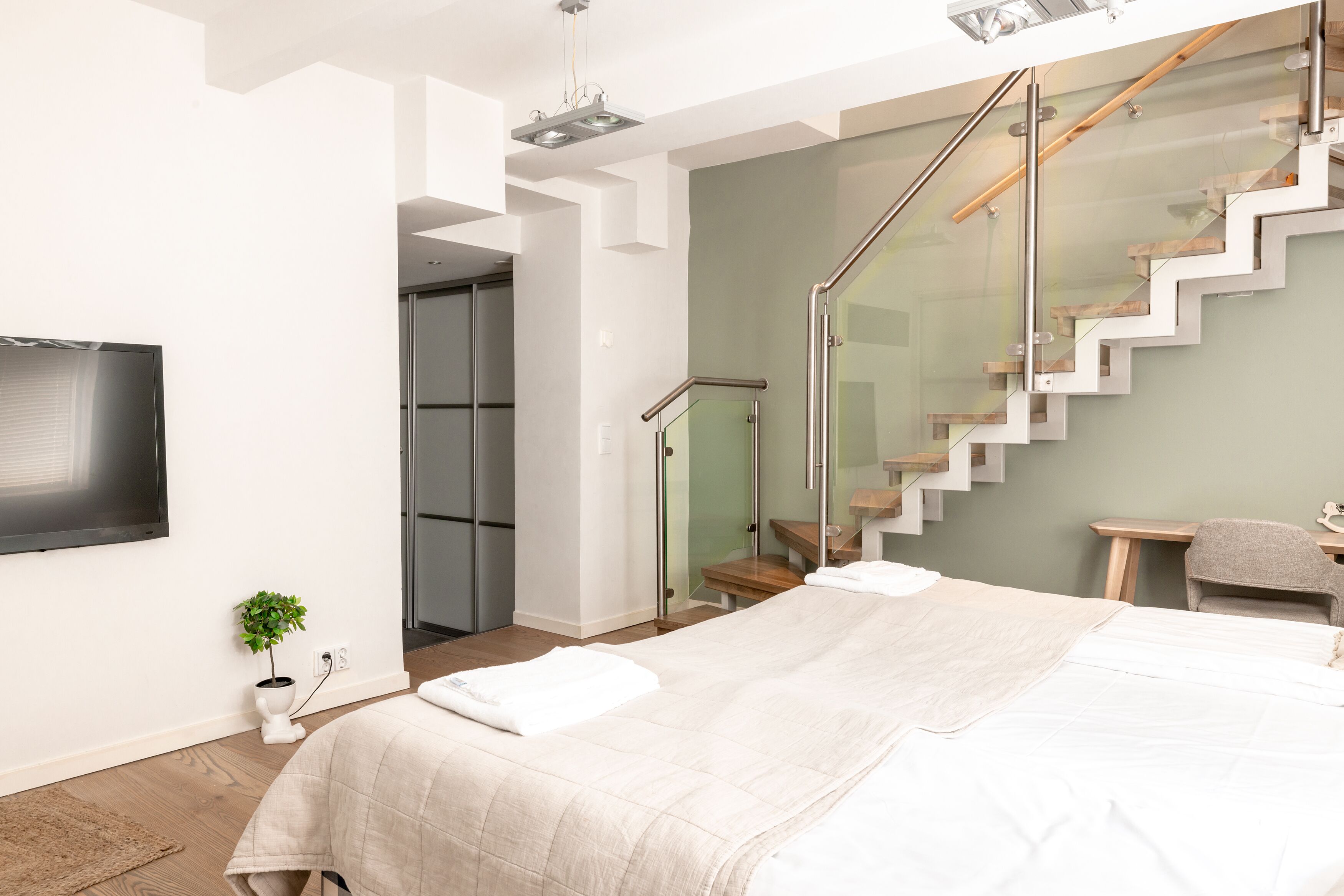 Premium Apartment | 2 bedrooms, desk, laptop workspace, iron/ironing board