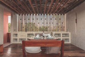 In-room safe, individually decorated, individually furnished, desk - Entorno Villas (Tulum)