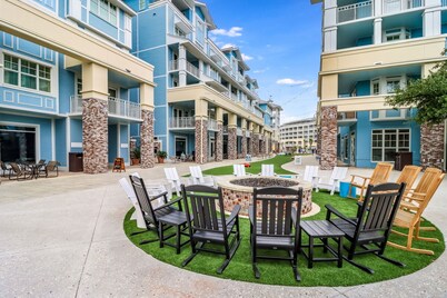 Coastal Elegance steps away from the beach & resort amenities! Lagoon Villa 44