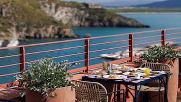 Frokostbuffé er inkludert hver dag