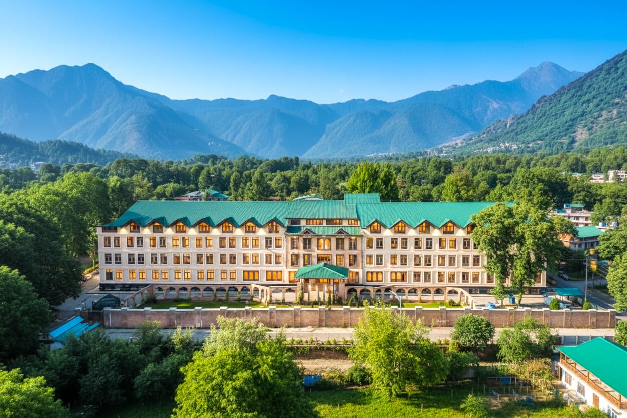 واجهة المنشأة