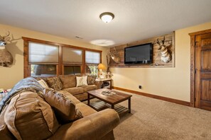 Smart TV, fireplace, video games