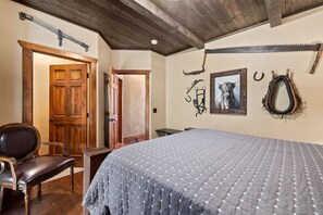 4 bedrooms, free WiFi, bed sheets