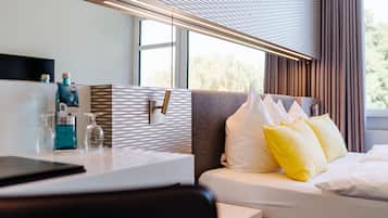 Basic Double Room | Hypo-allergenic bedding, blackout drapes, free WiFi, bed sheets