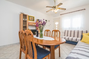 Family Apartment A5 | Private kitchen | Fridge, microwave, stovetop, electric kettle