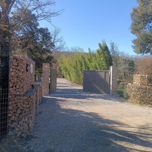 Property grounds - DOMAINE CHANTE-CEVENNES (SAINT-MARTIN-DE-LONDRES)