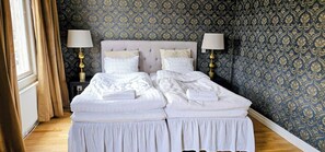Classic Double or Twin Room | Premium bedding, blackout drapes, iron/ironing board, free WiFi