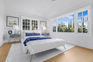 6 Schlafzimmer, Bügeleisen/Bügelbrett, WLAN, Bettwäsche