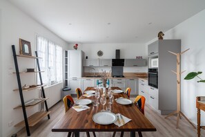 Dining - NIce house for 6 in Poulguen (Penmarch)