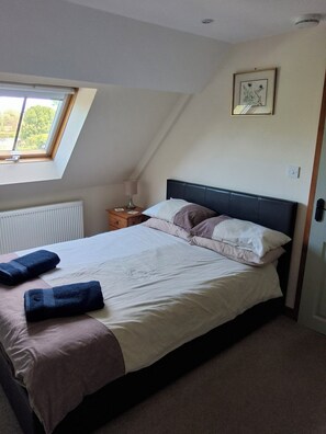 2 chambres, Wi-Fi gratuit, draps fournis