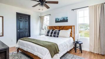 2 habitaciones, tabla de planchar con plancha, wifi y ropa de cama