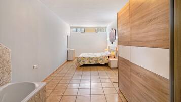 1 sovrum, strykjärn/strykbräda, gratis wi-fi och sängkläder