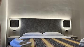 Soundproofing, free WiFi