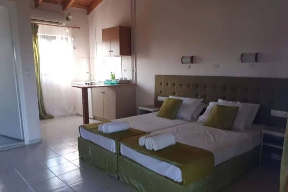 Standard Apartment, 2 Bedrooms, Beachfront | Iron/ironing board (on request), WiFi (free), bed sheets