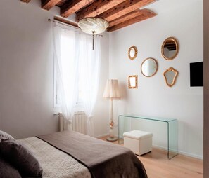 2 chambres, Wi-Fi gratuit, draps fournis