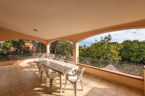 Ferienhaus "Casa Vacanze dei Pini" mit Terrasse und Gemeinschaftsgarten