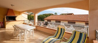 Holiday Home "Casa Vacanze delle More" with Shared Garden & Terrace