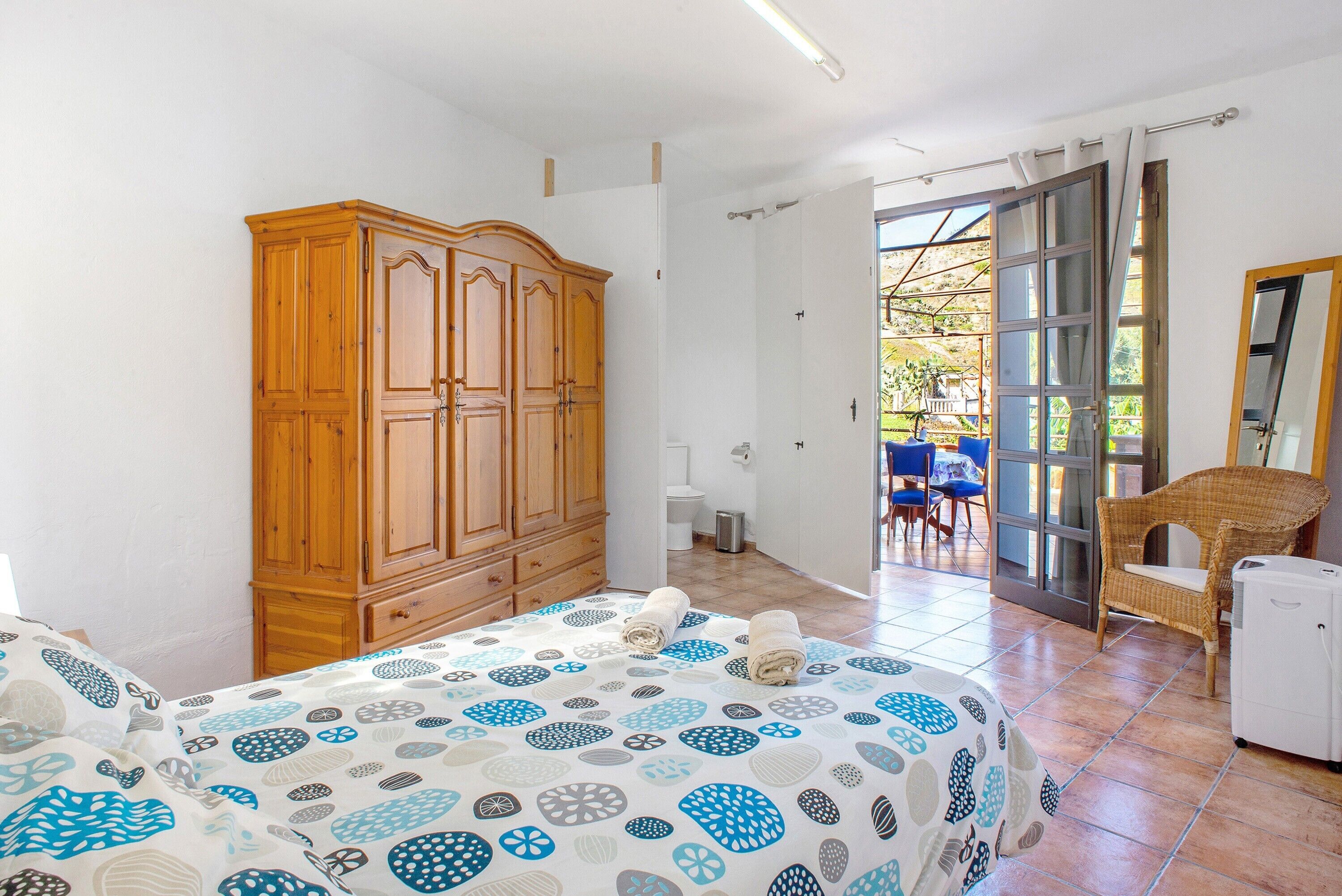 2 bedrooms, free WiFi, bed sheets, wheelchair access