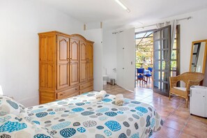 2 chambres, accès au Wi-Fi (inclus), literie fournie