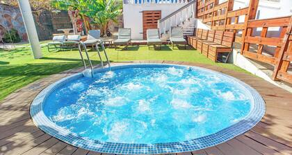 Maison de vacances "El Pinillo" avec vue sur les montagnes, piscine et Wi-Fi