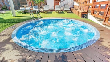 Idromassaggio all'aperto