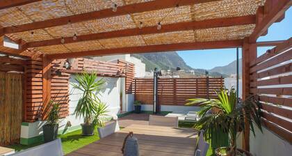 Vacation Home "Casa La Meliana" with Mountain View & Wi-Fi