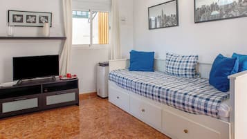1 chambre, fer et planche à repasser, Wi-Fi gratuit, draps fournis