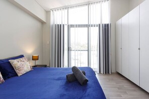 2 chambres, fer et planche Ă repasser, Wi-Fi, literie fournie