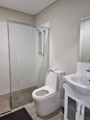 Hair dryer - Waverley apartment D-one bedroom, wifi available (Beckenham)