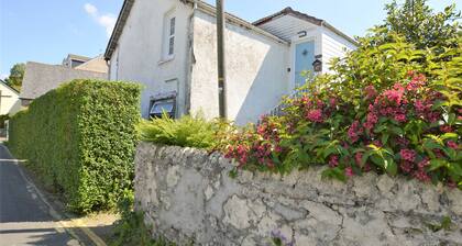 Sandor Upper Apartment, town centre, good value, sleeps 4